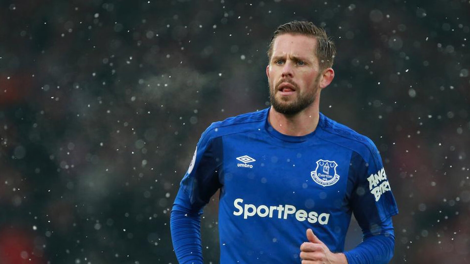 爱游戏体育APP下载-五大联赛进球总数是否受到天气因素微妙干扰,五大联赛进球率