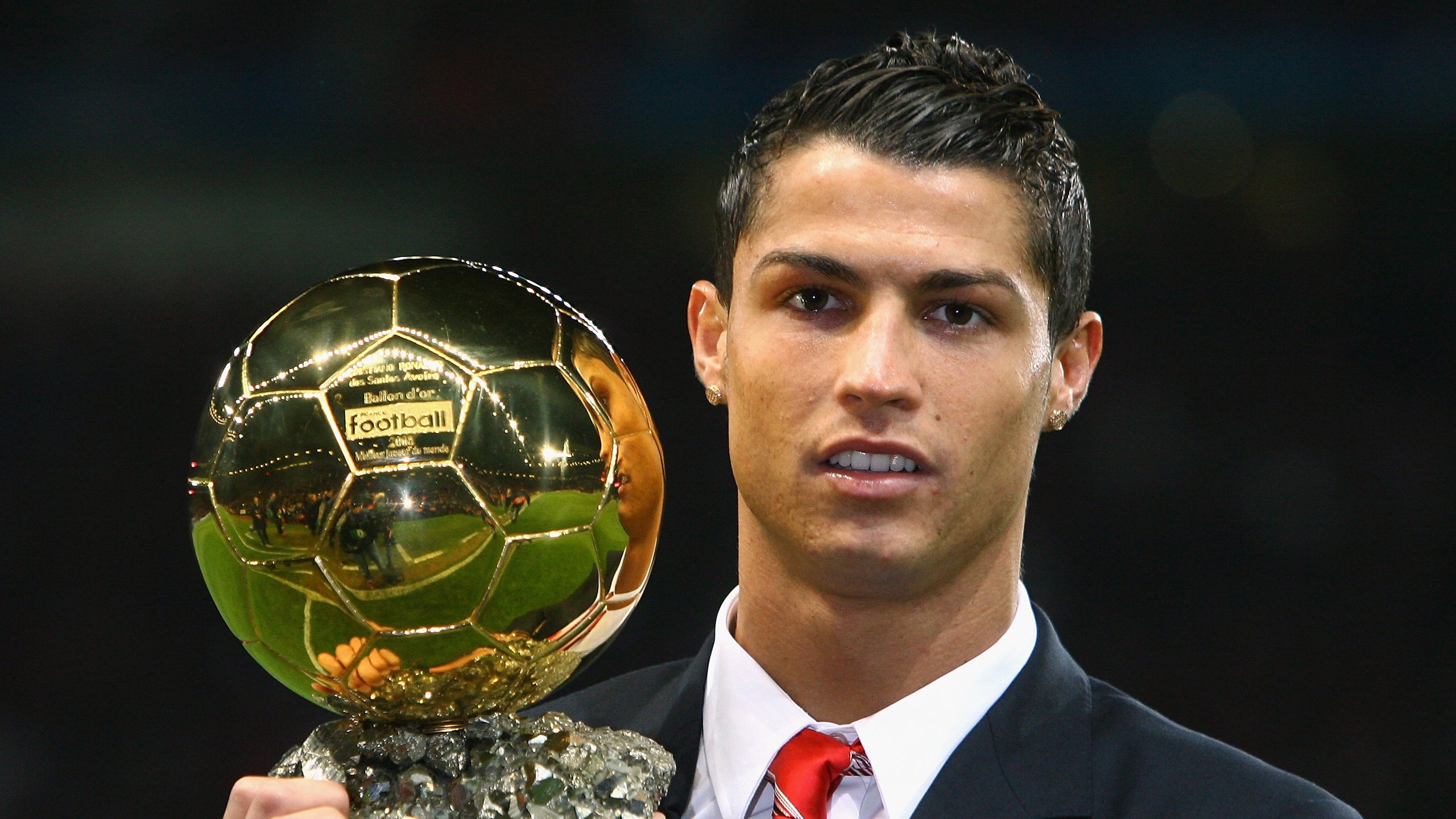 AYX GAMING-关键技术数据解析选手表现,关键技术分析怎么写