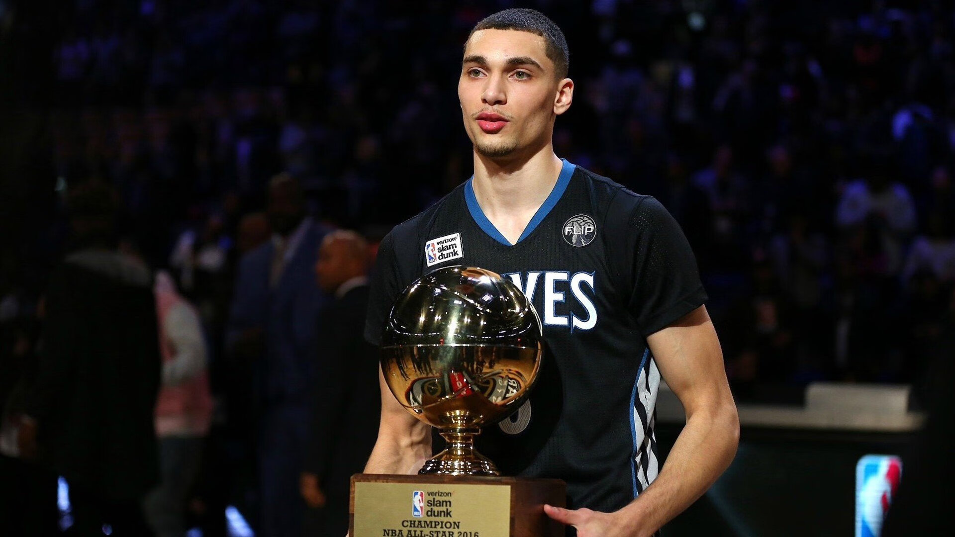 爱游戏体育平台-双加时大战勇夺胜利,球员体能成关键,nba双加时